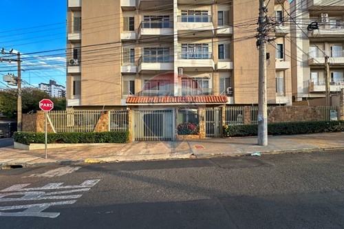 Apartamento à Venda Santa Cruz de J. Jacques