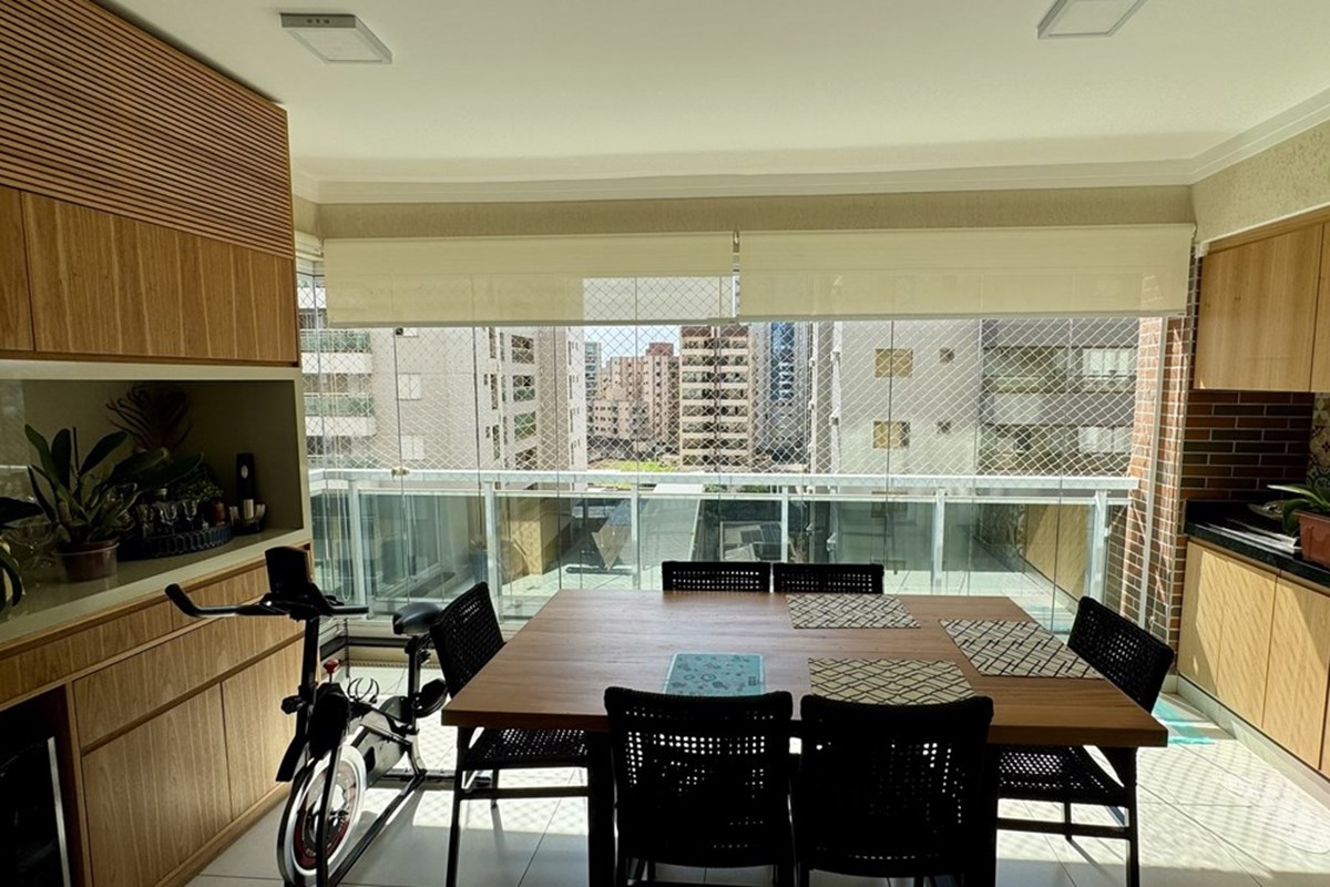 Apartamento Reformado à Venda no Jardim Botânico em Ribeirão Preto – 144 m², 3 Suítes e Varanda Gourmet