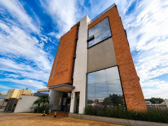 Apartamento térreo com quintal privativo à venda no Infinite Aparts – Santa Cruz do José Jacques, Ribeirão Preto/SP