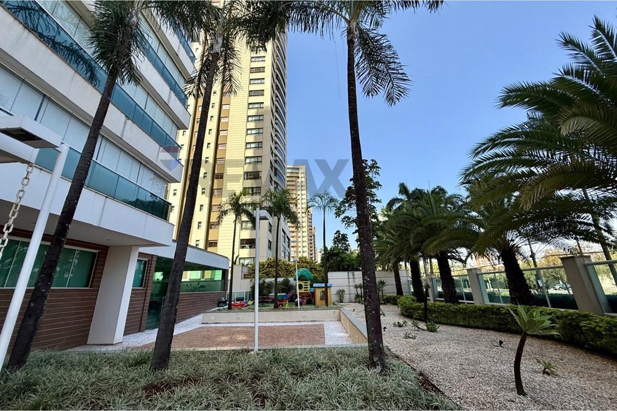 145ffc17e5139802 Apartamento à venda no Edifício Velazquez | 281 m², 3 suítes e 4 vagas