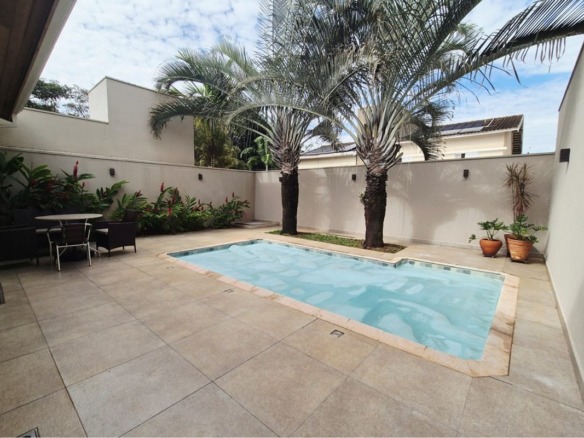 Sobrado à venda no Condomínio Santorini | Jardim Botânico | 192 m²