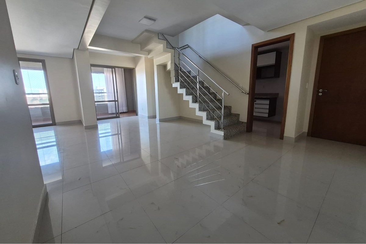 Cobertura de 232 m² no Edifício Amarilis, Jardim Botânico, Ribeirão Preto