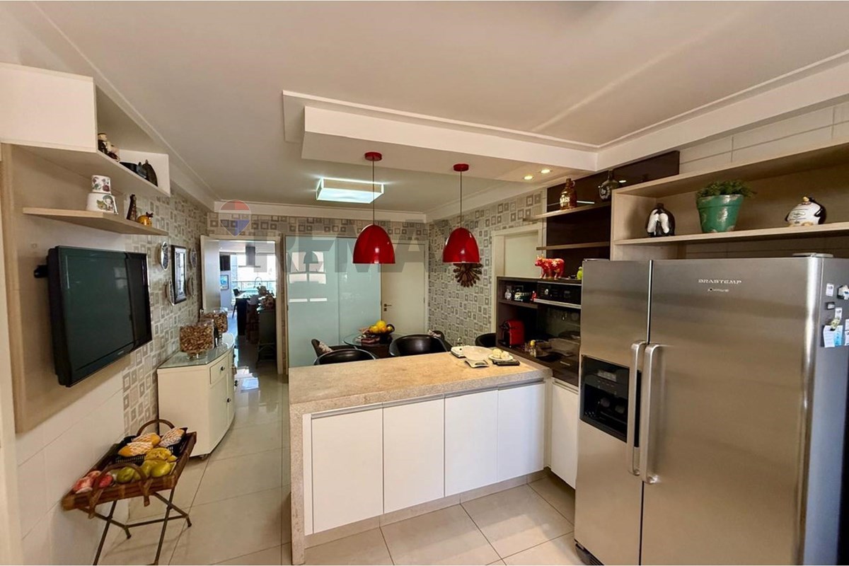 dee9b9da4e88a093 Apartamento à venda no Edifício Velazquez | 281 m², 3 suítes e 4 vagas