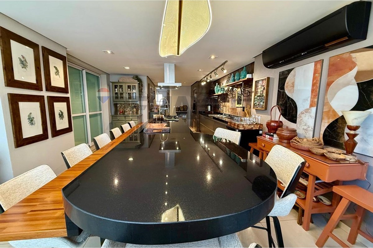 f7c07de52c727ba7 Apartamento à venda no Edifício Velazquez | 281 m², 3 suítes e 4 vagas